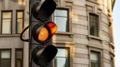 UK Driving Quiz 2025