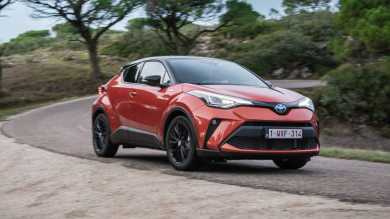 Toyota C-HR (2016 - ) Review