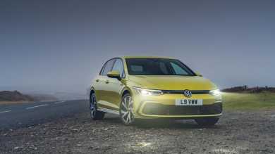 Volkswagen Golf (2019 - ) Review