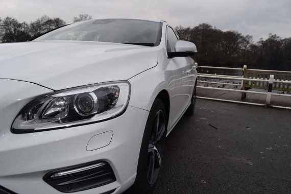 Volvo V60 Estate 2017 Review