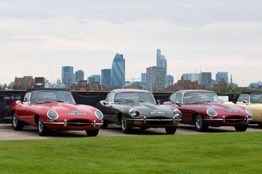 Jaguar E Type