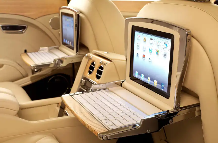 Bentley Mulsanne - iPad Picnic Tables
