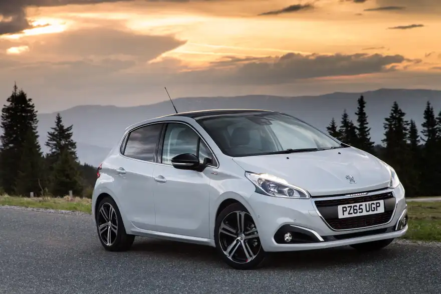 Peugeot 208 - £11,695