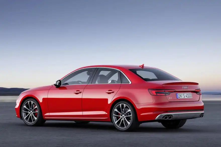 Audi S4