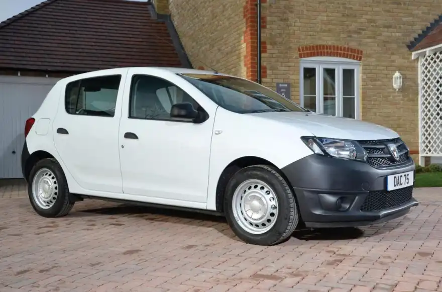 Dacia Sandero 1.2 Access (5 door)