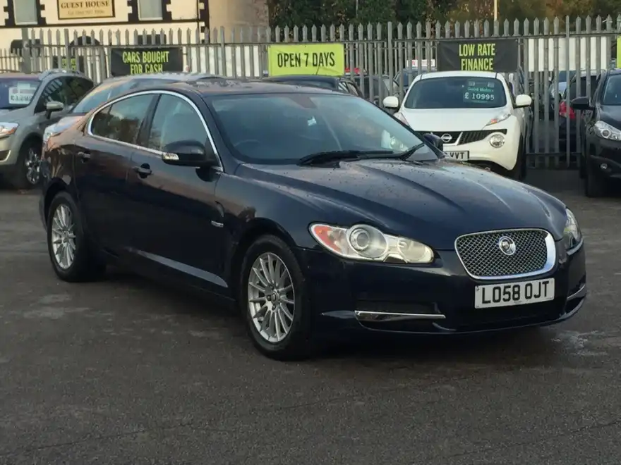 Jaguar XF