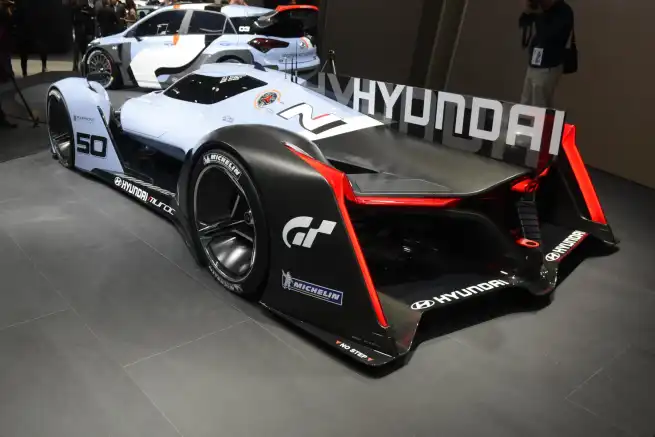 Frankfurt Motor Show 2015 - 10 Stars of the Show
