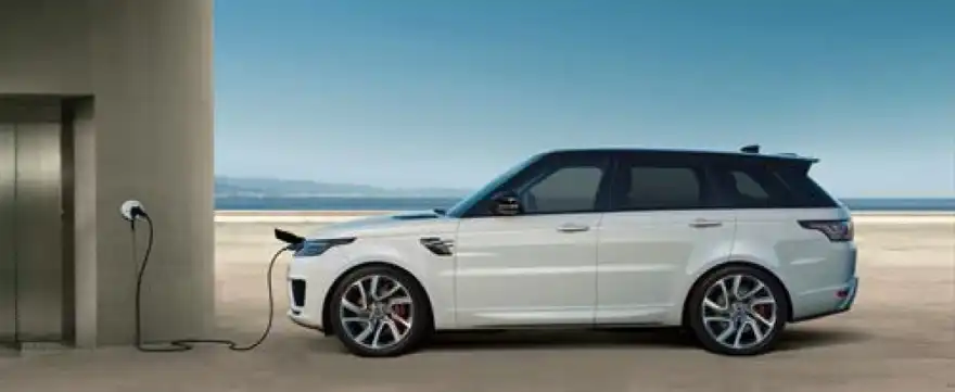 Range Rover Sport PHEV From £70,800