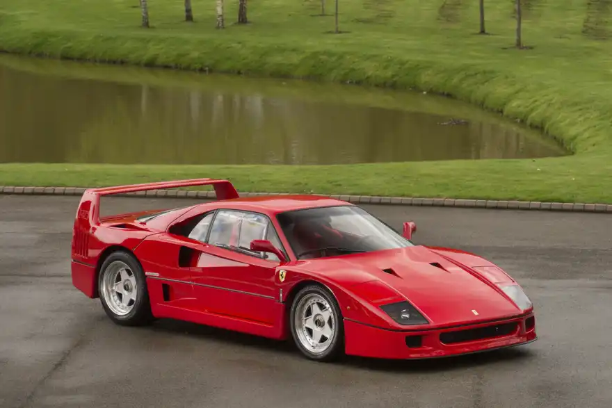 Ferrari F40 (1987)