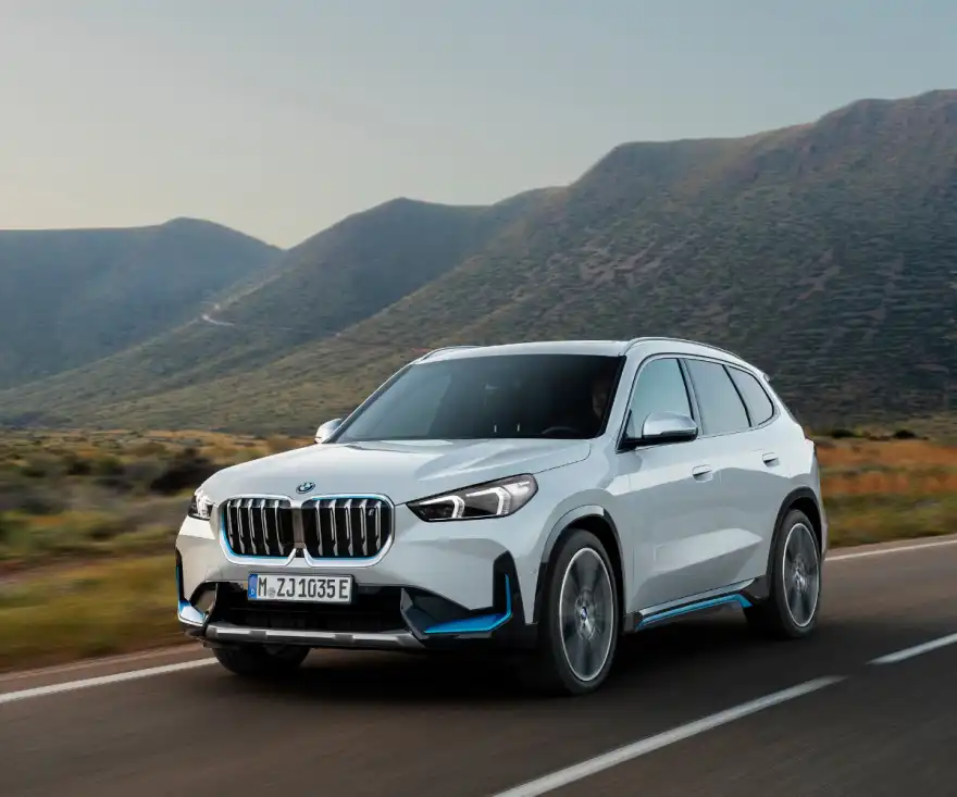 BMW iX1