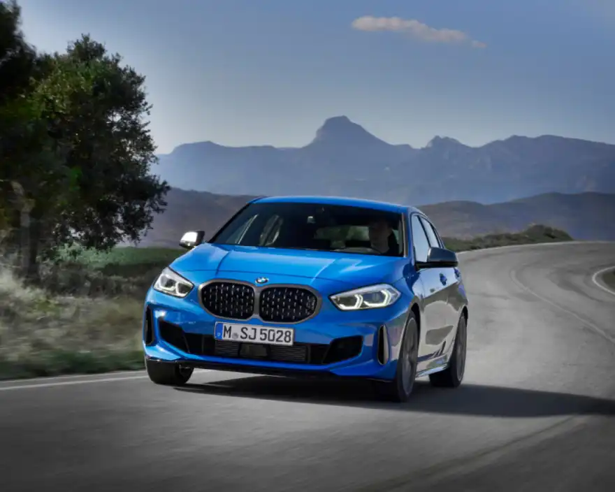 BMW 1 Series - 3,204