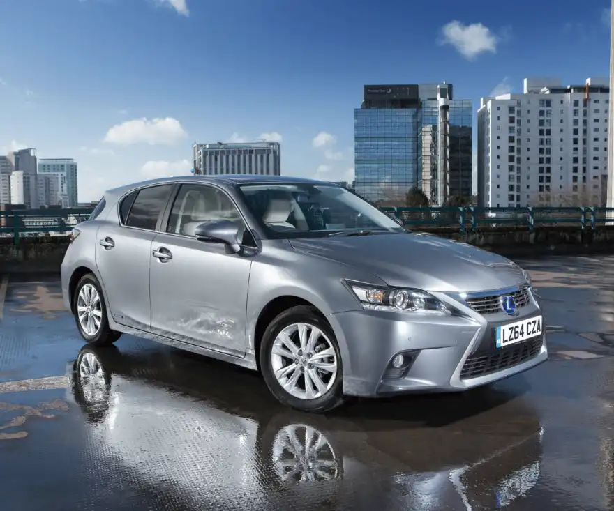 Lexus CT 200h (2011–2020)