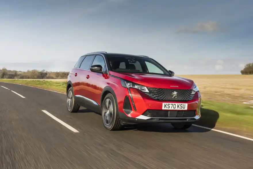 Peugeot 5008 offers nearly £8,000 off