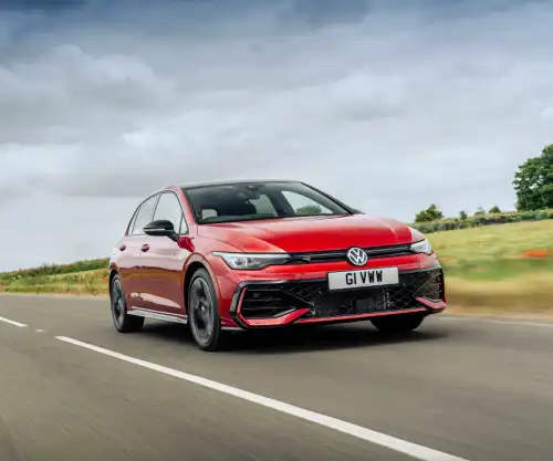 Top 10 best-selling cars of 2025