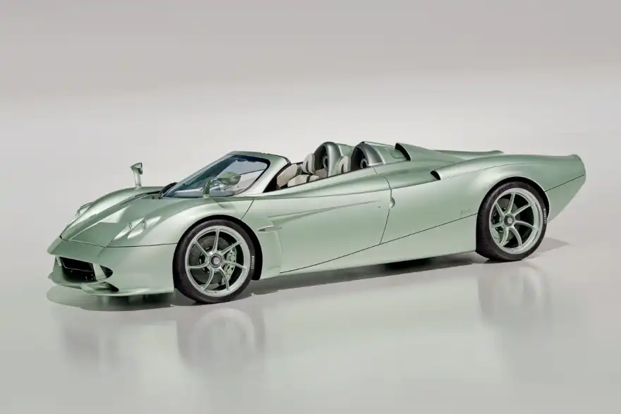 Pagani Huayra Codalunga