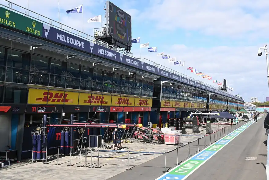 The Pit Lane Walk for Early Arrivals