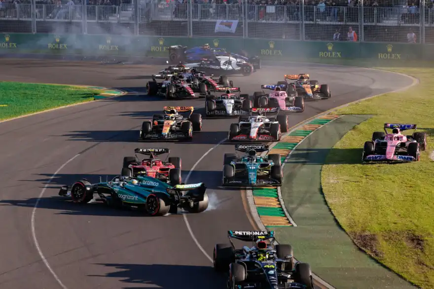 The 2023 Three Red Flag Chaos