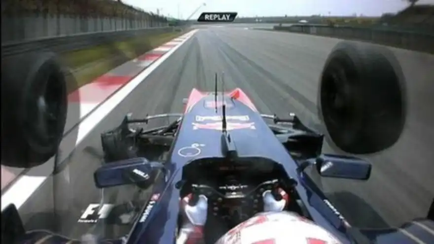 Sébastien Buemi’s 2010 Double Wheel Failure