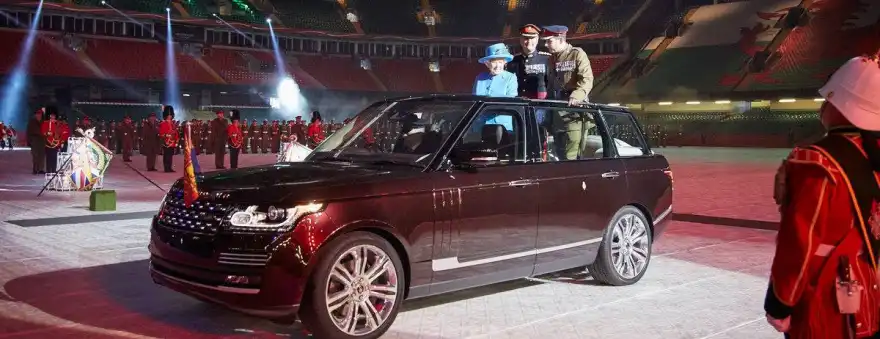 State Review Range Rover