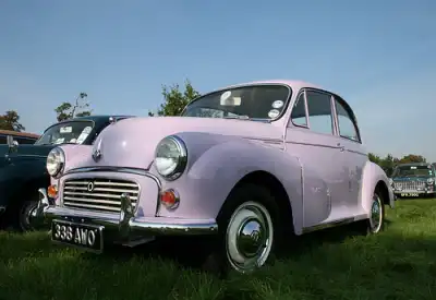 The last “Millionth” Lilac Morris Minor