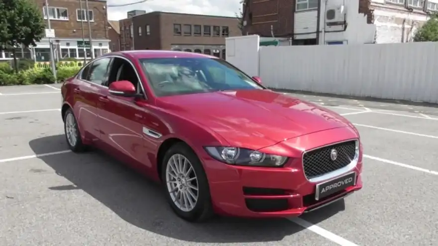 Jaguar XE
