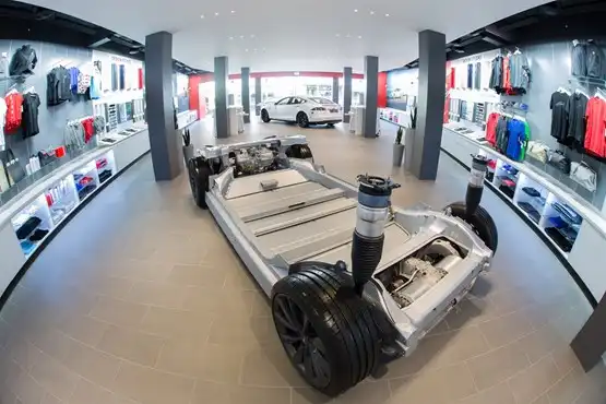 Tesla Dealership - Knutsford, England