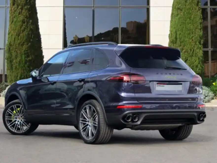 Porsche Cayenne S E Hybrid