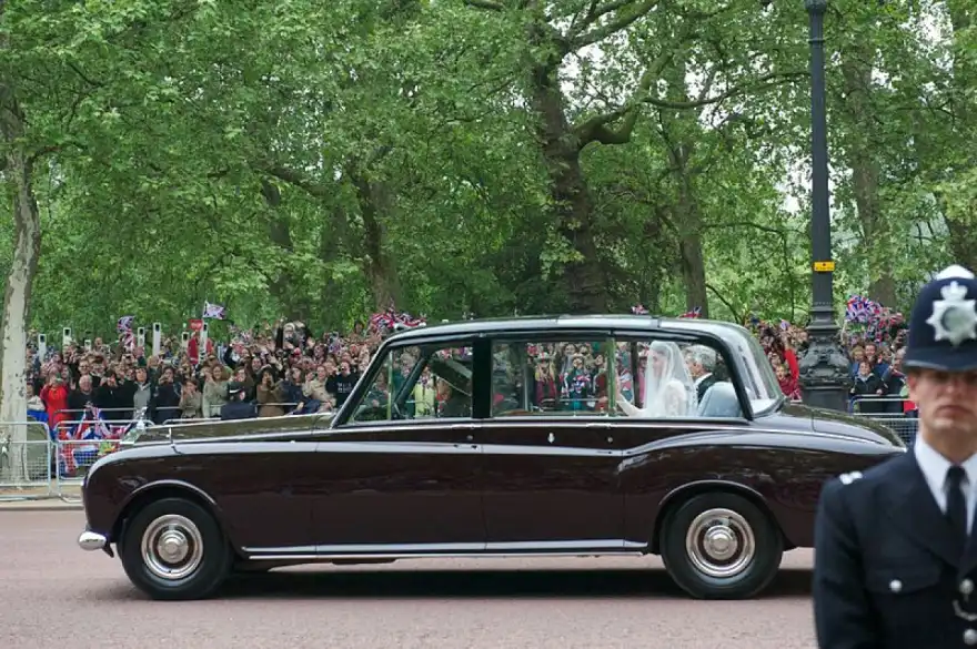 Rolls Royce Phantom VI 
