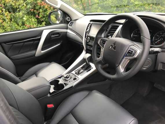 Mitsubishi Shogun Sport 2018 Review