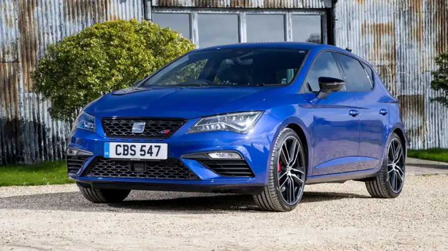 SEAT Leon Cupra 300 - £30,095