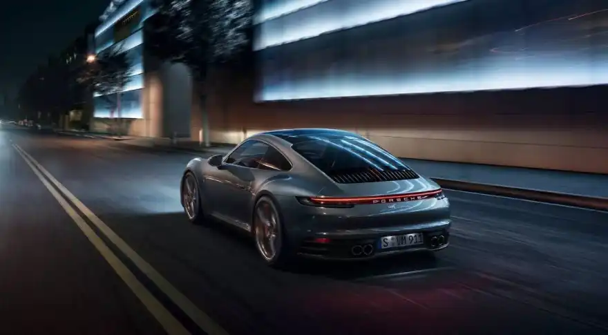 Porsche 911