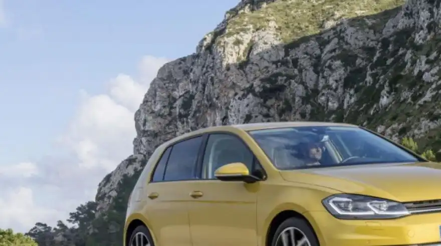 VW Golf Mk8