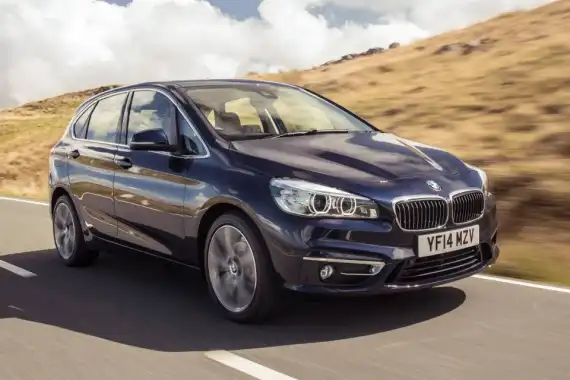 225xe Active Tourer Plug-in Hybrid