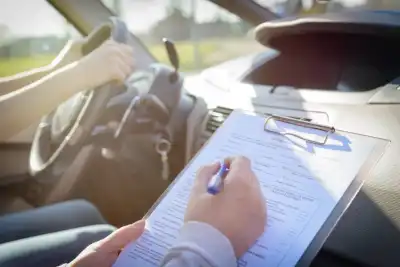 The driving theory test quiz 2022