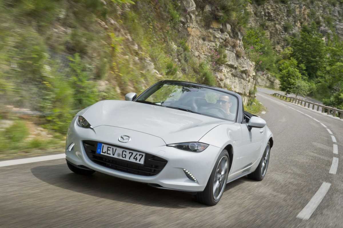 Mazda MX-5 Review