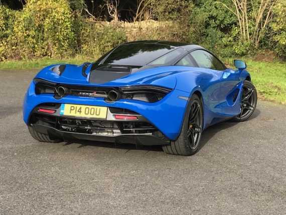 McLaren 720S 2017 Review