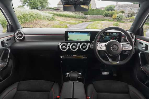 Mercedes-Benz A-Class 200 AMG Line 2018 Review