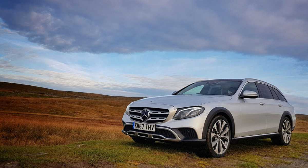 Mercedes-Benz E-Class All-Terrain (2017 - ) Review