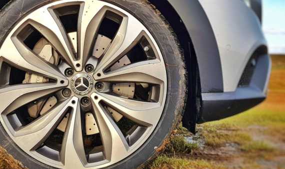 Mercedes-Benz E-Class All-Terrain 2017 Review