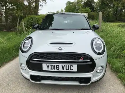MINI 5dr Hatchback (2014 - ) Review