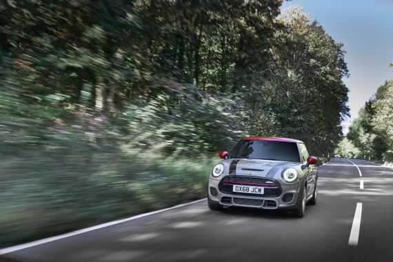 MINI Cooper John Cooper Works Hatchback 2019 Review