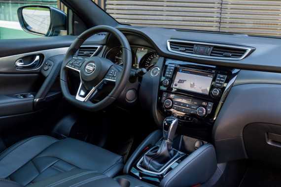 Nissan Qashqai 2017 Review