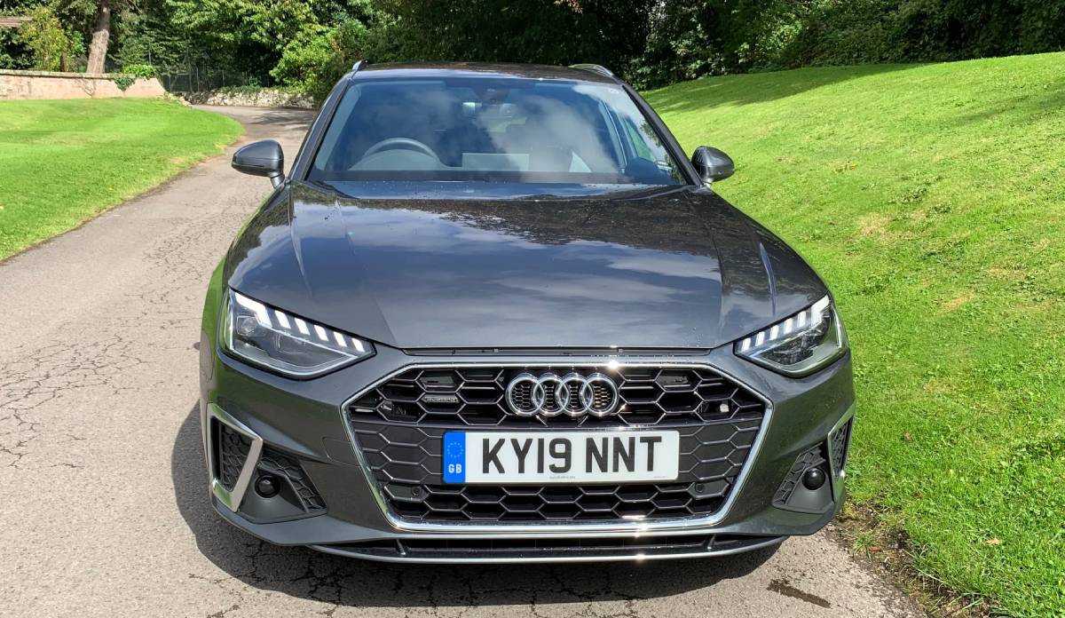 Audi A4 Avant (2019 - ) Review