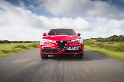 Alfa Romeo Stelvio (2016 - ) Review