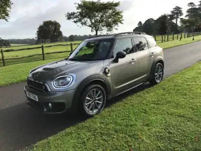 Cooper S E ALL4 PHEV Countryman (2017 - ) Review