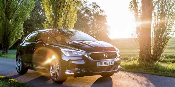 DS 5 2015 Review