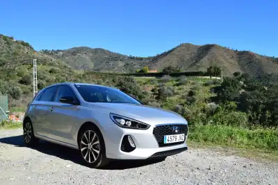 Hyundai i30 (2016 - ) Review