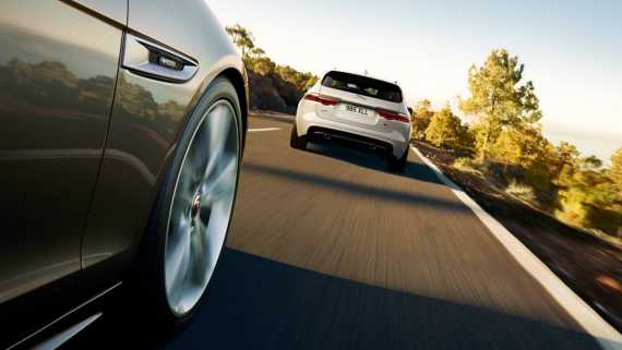 Jaguar XF Sportbrake 2018 Review