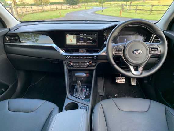 Kia Niro 1.6 GDi HEV '4' Review