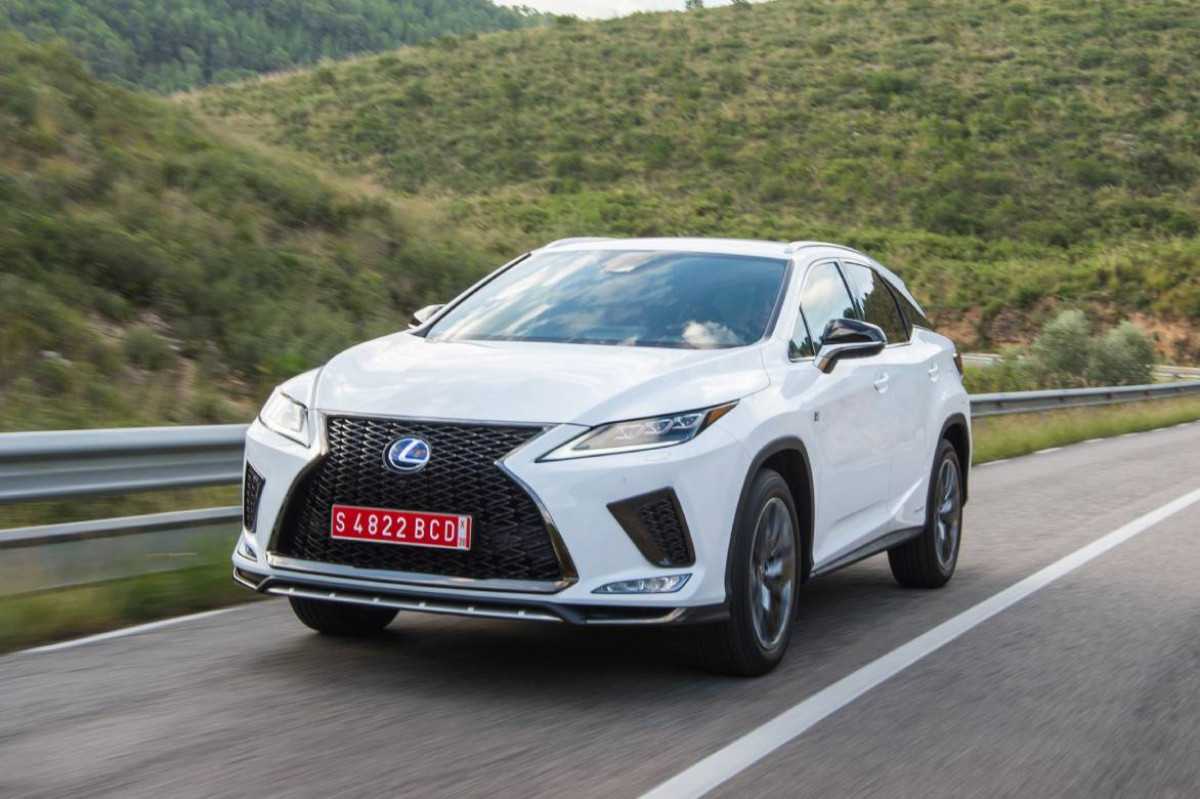 Lexus RX (2016 - ) Review